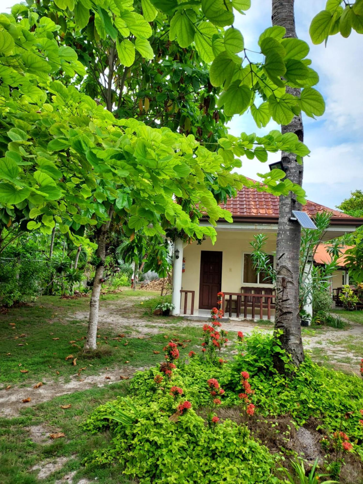 Celtis Resort Malapascua Buitenkant foto