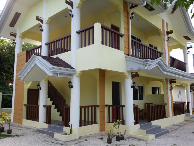 Celtis Resort Malapascua Buitenkant foto